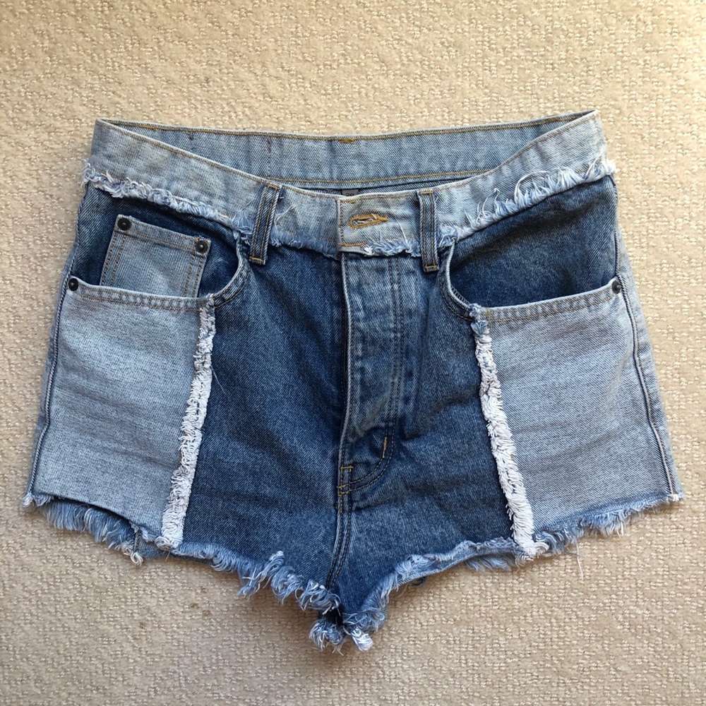 CARMAR DENIM SHORTS